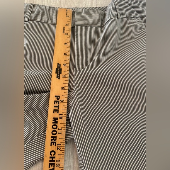 Norma Kamala Seersucker Pin Stripe Pants Taupe Cropped Cotton Blend Size 10 - Picture 6 of 10